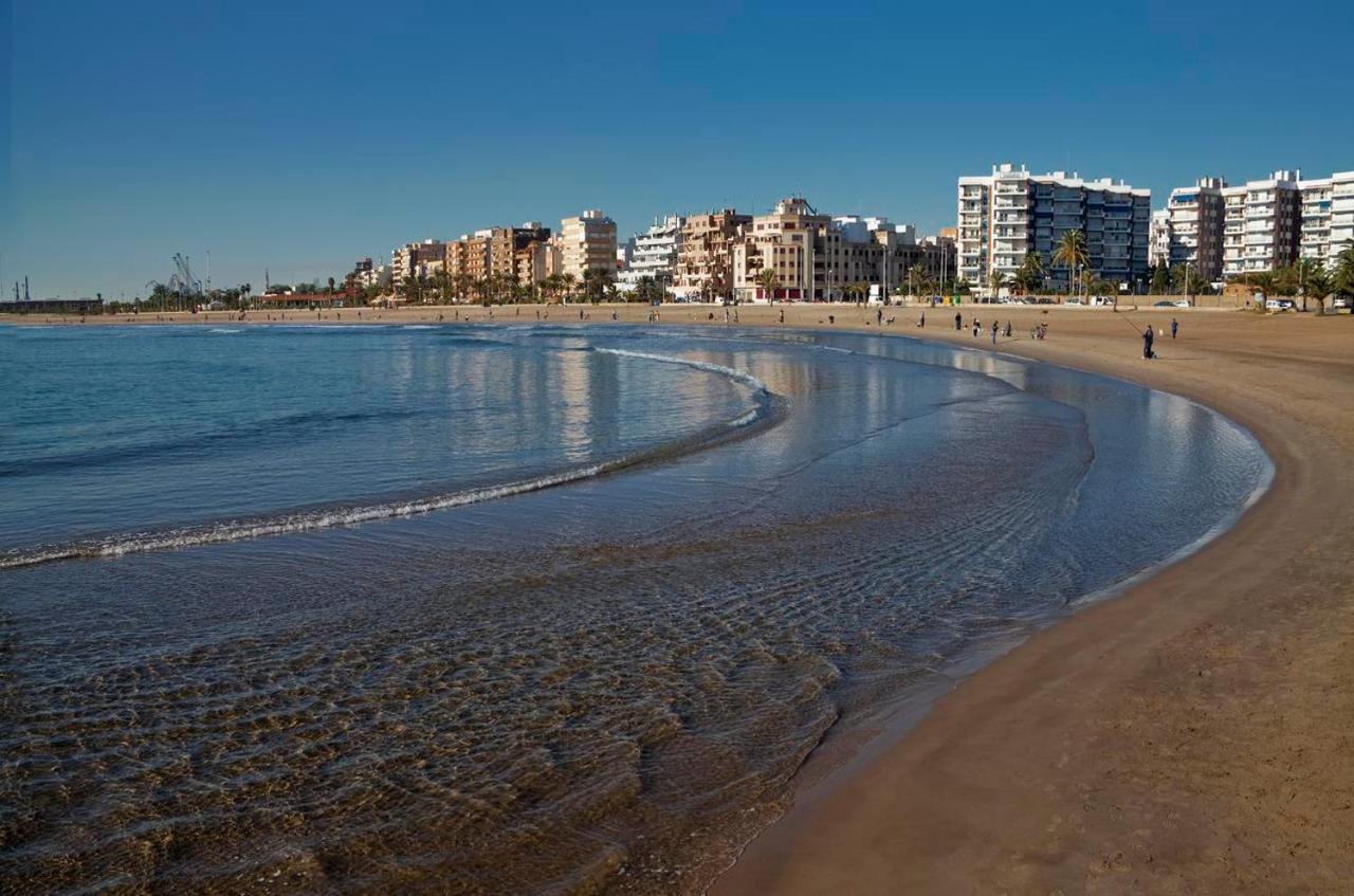 Uim Mediterraneo Pb Felipe 2 Wifi Пуерто-де-Сагунто Екстер'єр фото